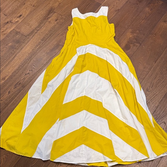 Eshatki Yellow/a white Chevron Maxi Dress size XL - Picture 5 of 5